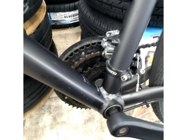 TREK FX2 27インチ
