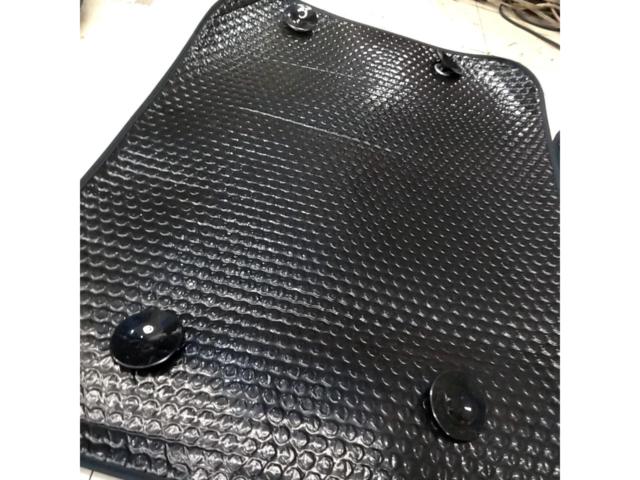 【80系/ヴォクシー】メーカー不明 プライバシーサンシェード