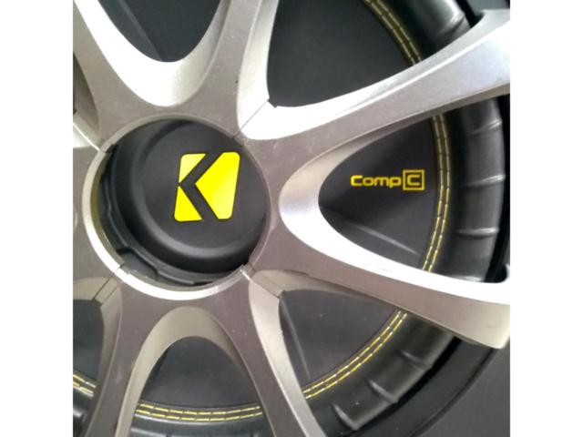 KICKER comp C サブウーハー