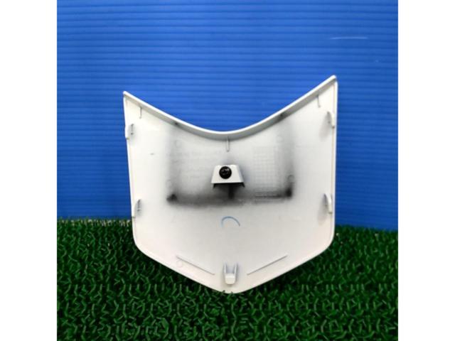 PCX125 / PCX150 HONDA (Honda)
Genuine lid grab rail cover, white color