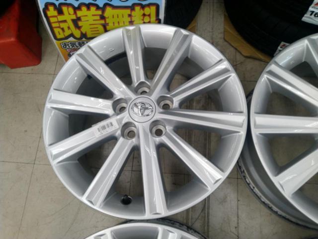 Toyota
50 series Camry original wheel
