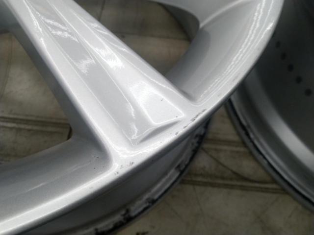 Toyota
50 series Camry original wheel