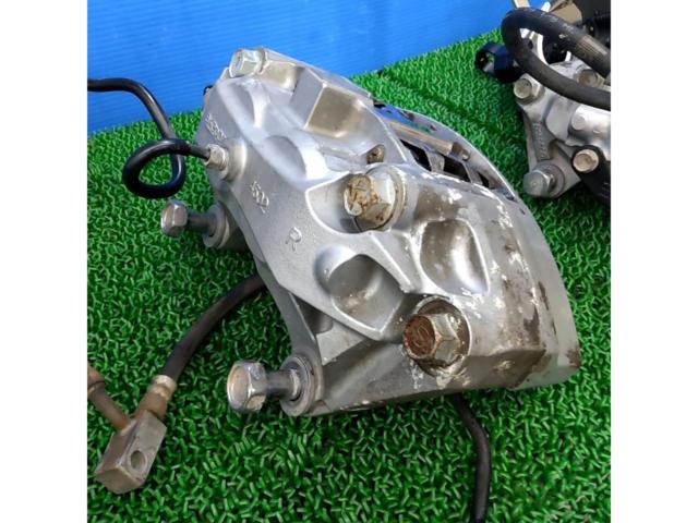 Y51/Fuga Nissan genuine caliper