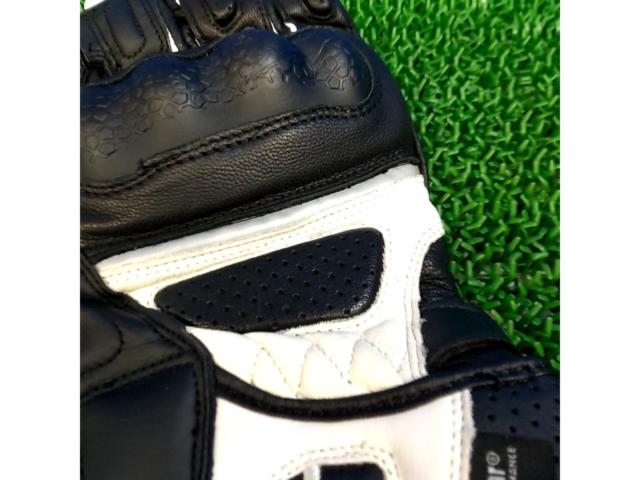 Size L Alpinestars
SP-Z
Drystar
Leather Gloves Fall / Winter