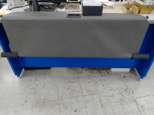 Suburban
Chevrolet
Genuine tonneau cover