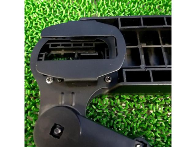 carrozzeria
(Carrozzeria)
AD-V10
General-purpose monitor stand