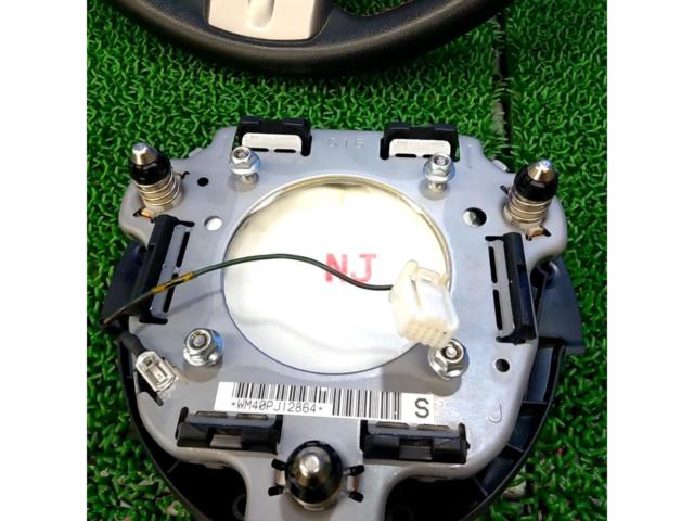 86 / ZN6 Toyota genuine
Steering