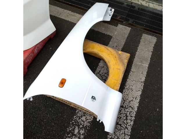 【スカイライン/ER34 2ドア】日産純正 スカイライン/ER34 2ドア後期純正フロントフェンダー
