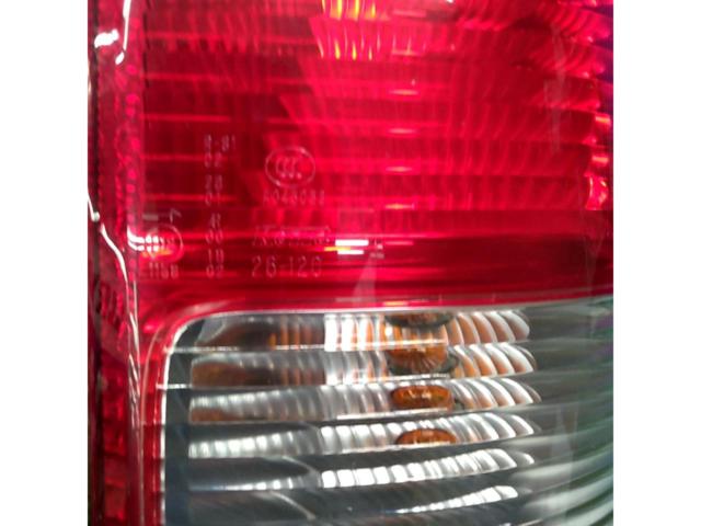 【ハイエース/200系】トヨタ 純正テール