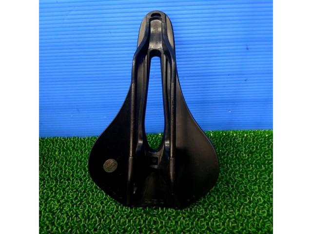 【サイクルズ】Selle Italia