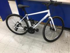 GIANT ESCAPE R