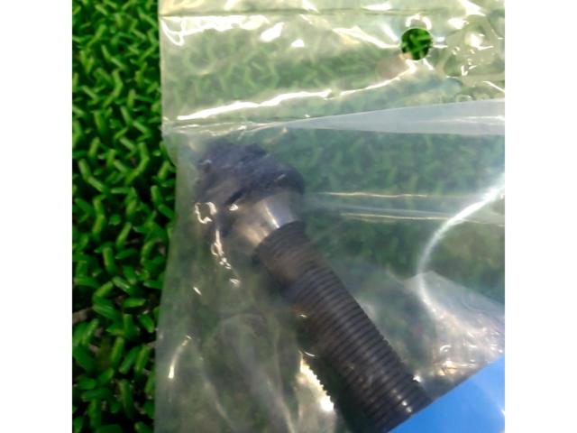 【サイクルズ】SHIMANO ハブアクスル 146mm