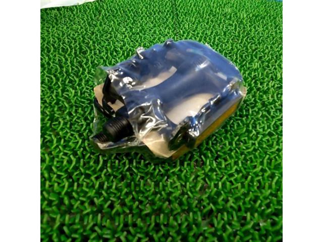 【サイクルズ】メーカー不明 フラットペダル
