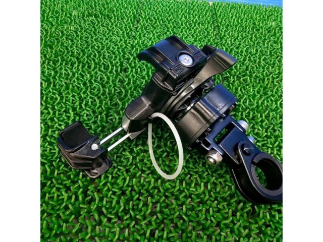 【汎用/Φ22-29】DAYTONA(デイトナ) バイク用スマートフォンホルダー3 リジットタイプ/17232【しっかりホールド】