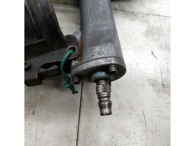 【ツールズ】メーカー不明 釘打機