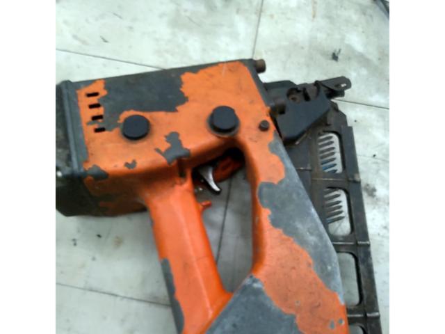 メーカー不明 釘打機