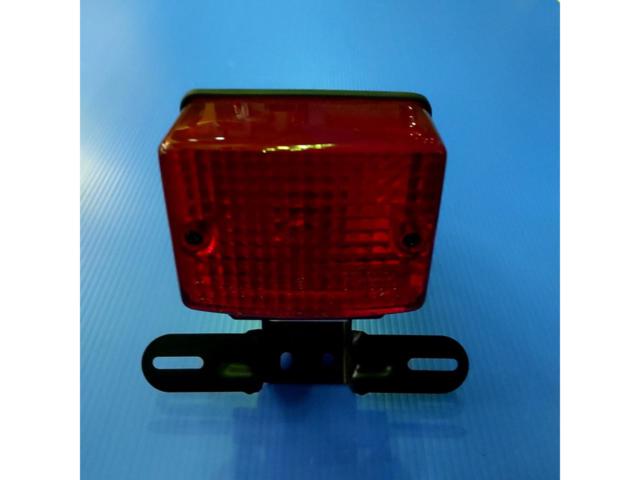 【250TR】KAWASAKI(カワサキ) 純正テールランプ/STANLEY040-6626【純正入荷!】