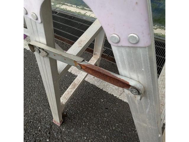 【ツールズ】メーカー不明 脚立