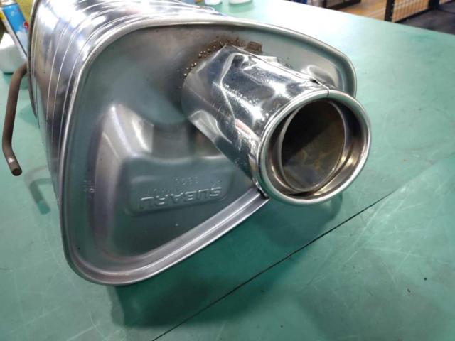Genuine Subaru parts
Rear piece only
