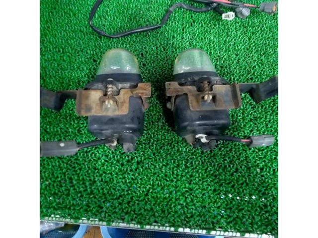 Genuine Mazda Roadster (NA6CE) Optional Parts
KOITO
114-61324
Projector fog lamps
With harness