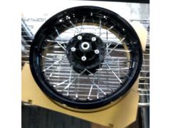 Triumph Thruxton 1200RS
Original wheel front and back set
FinalEdition