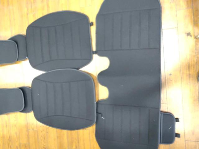 Unknown Manufacturer
Mesh seat cover
MN71S (1 unit)