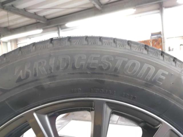 【Aコン】BRIDGESTONE(ブリヂストン)BALMINUM(バルミナ) XR10 + BRIDGESTONE BLIZZAK VRX3 【エクストレイル】