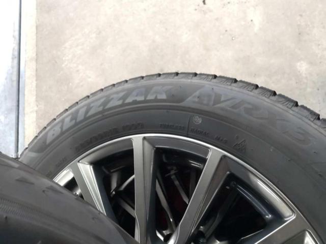 【Aコン】BRIDGESTONE(ブリヂストン)BALMINUM(バルミナ) XR10 + BRIDGESTONE BLIZZAK VRX3 【エクストレイル】