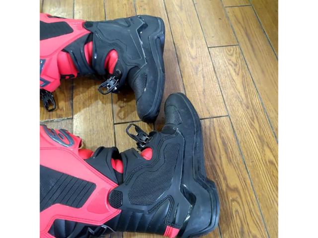 Size: 27.5cm DUCATI
Genuine
Terrain Boots
Explorer
T7
Alpinestars