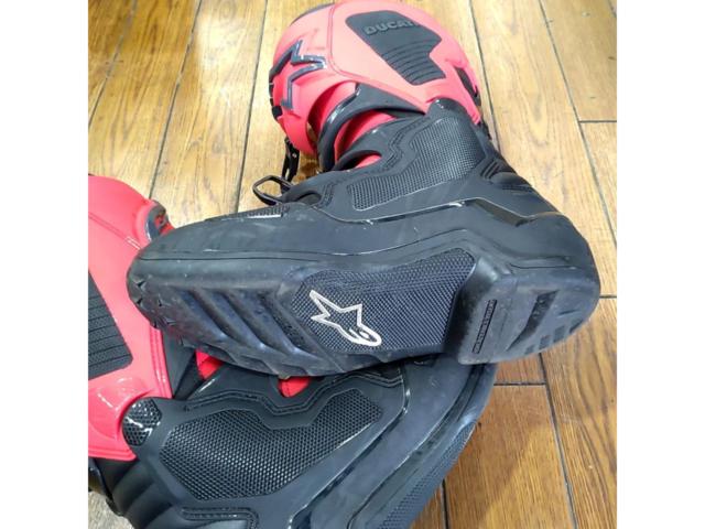 Size: 27.5cm DUCATI
Genuine
Terrain Boots
Explorer
T7
Alpinestars