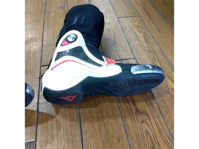 Size: 27.5 DAINESE
AXIAL
D1