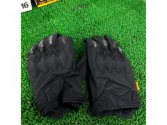 Size: 3L Alpinestars
Globe
