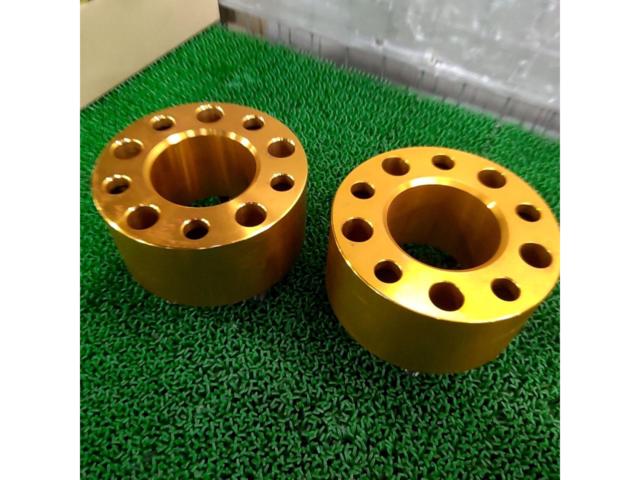 メーカー不明 ワイドトレッドスペーサー M12xP1.5 70mm 114.3-5 ※2本