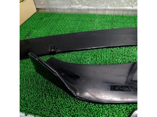 メーカー不明 汎用 3分割 フロントリップスポイラー