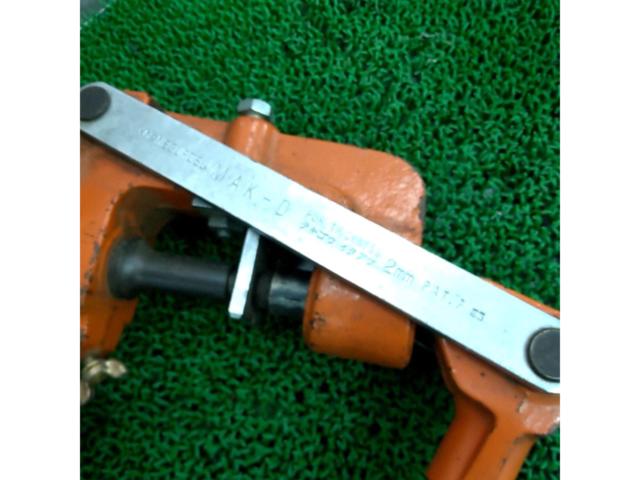 ネグロス電工 パンチャ MAK-D チャンネル穴あけ工具