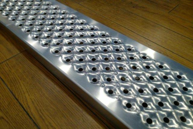 メーカー不明 アルミラダ ー 幅約210mm 長さ約1500mm