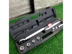 メーカー不明 3/8トルクレンチ