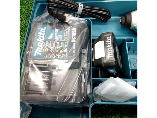 makita マキタ TD110D インパクトドライバー