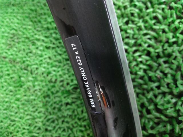 GIANT SR-3 リアホイール 622×17 エンド幅130mm