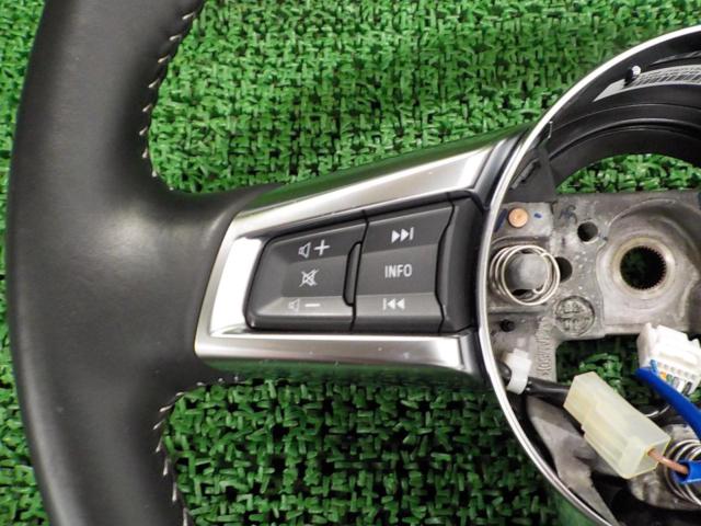 MAZDA
Genuine steering
Roadster / ND5RC