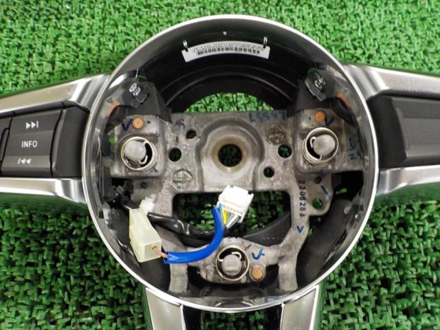 MAZDA
Genuine steering
Roadster / ND5RC