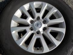 TOYOTA
150 series Land Cruiser Prado
Original wheel
