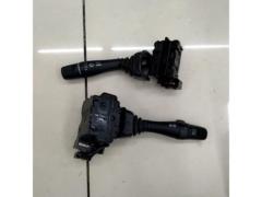 NISSAN
Genuine turn signal lever + wiper lever for Cedric/Y31