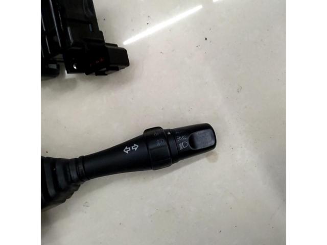NISSAN
Genuine turn signal lever + wiper lever for Cedric/Y31