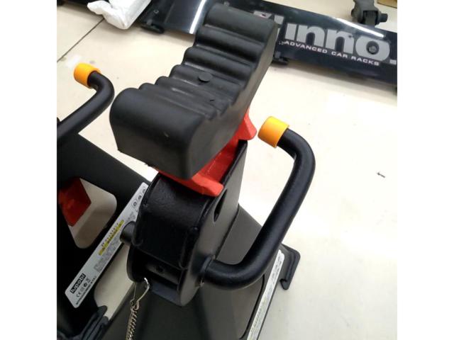 Lupobi
Jack stand
3 t