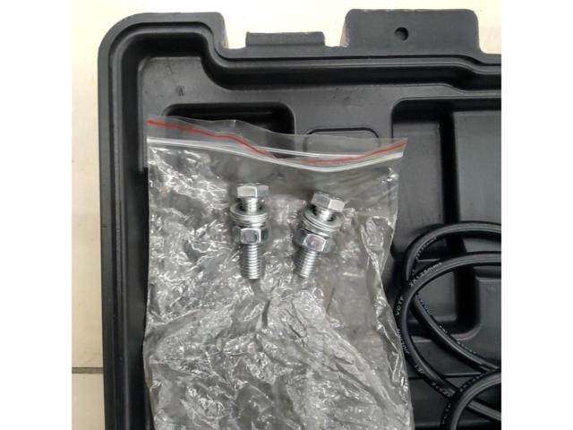 EMERSON
Easy jack-up AC100V