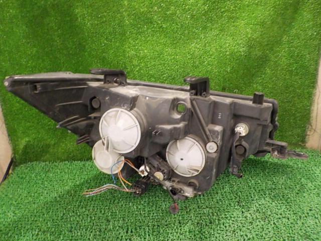 MITSUBISHI
Genuine headlight
Delica D:5 / CV series / Early model / HID headlights