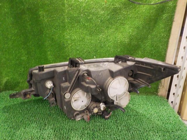 MITSUBISHI
Genuine headlight
Delica D:5 / CV series / Early model / HID headlights
