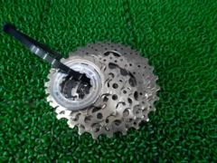 10S/12-27T SHIMANO 105 CS-5600 カセットスプロケット