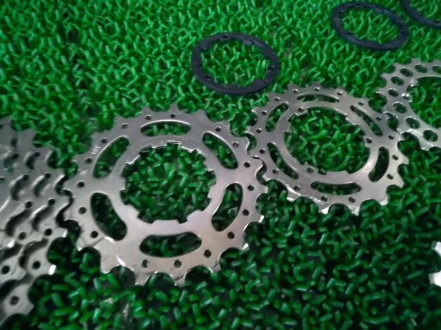 10S/12-27T SHIMANO 105 CS-5600 カセットスプロケット